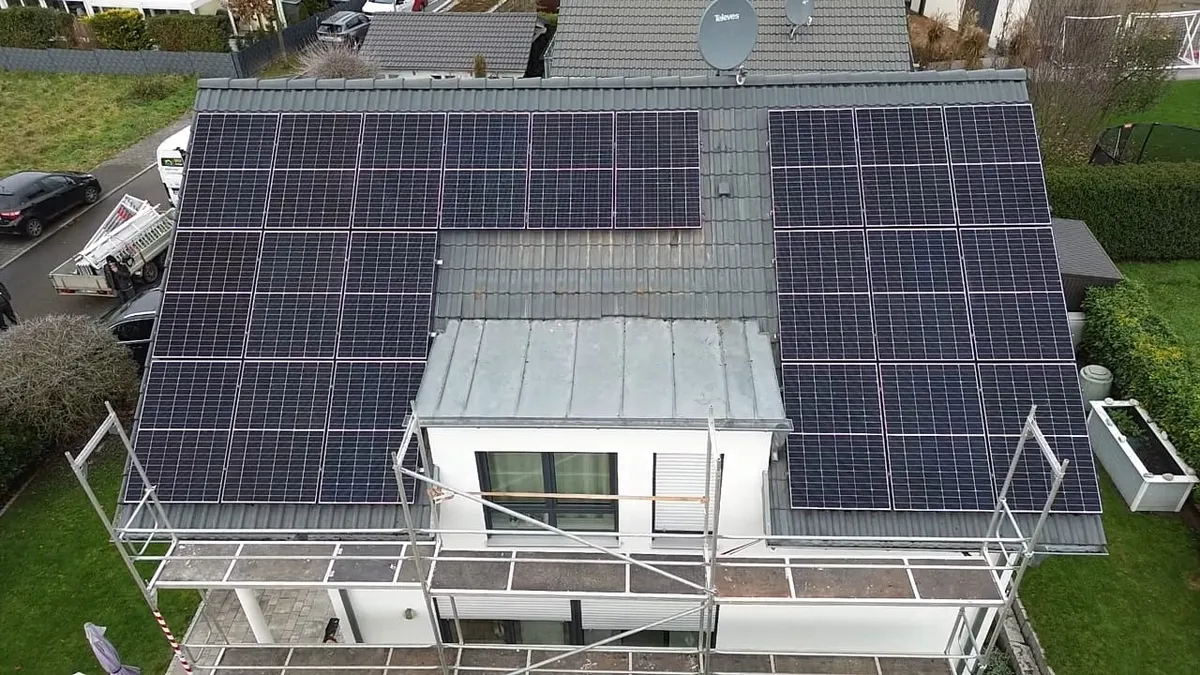 PV-Anlage mit Leistungsoptimierern — von der Planung bis zum Dach